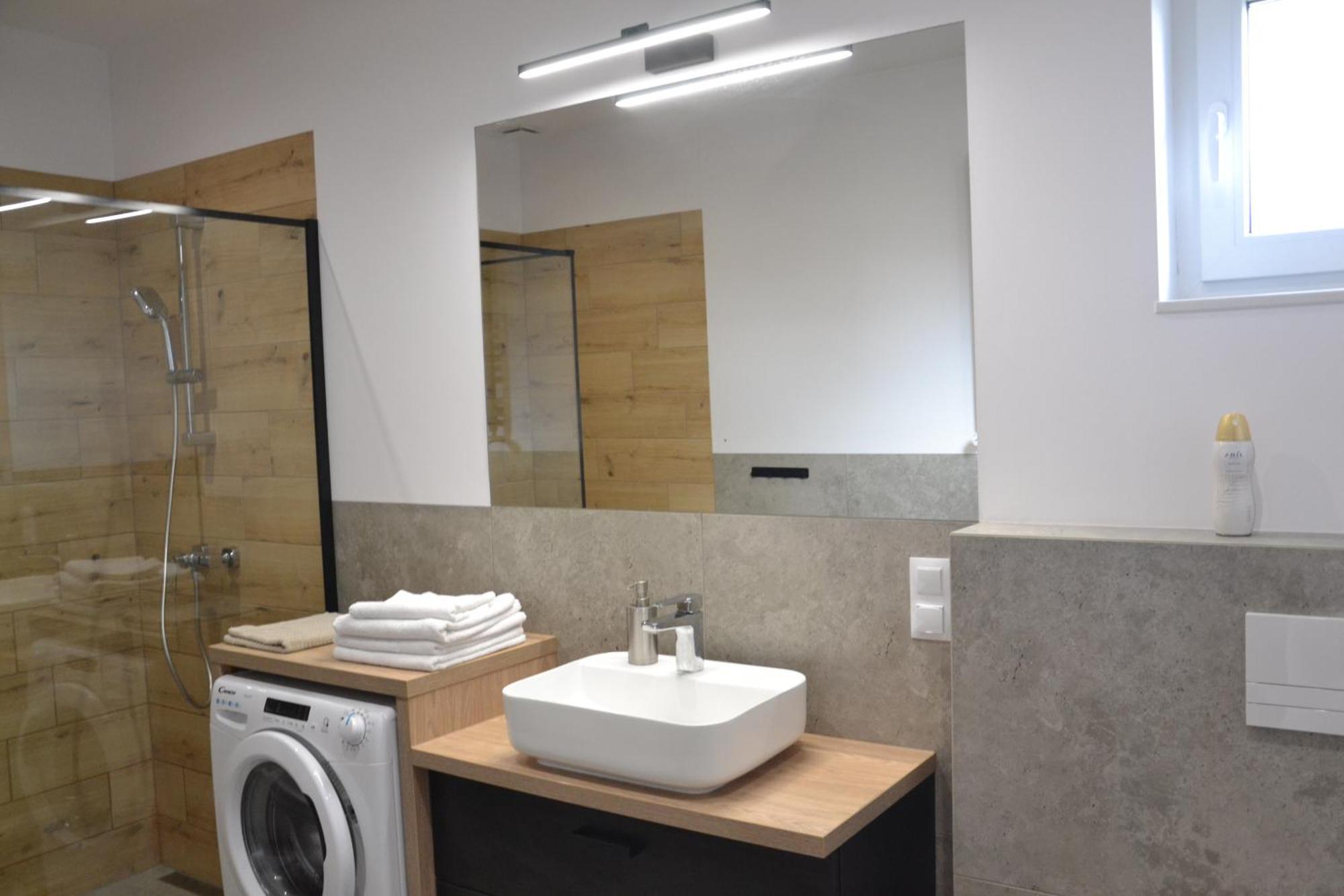 Apartamenty Na Ceglanej Oświęcim Eksteriør bilde